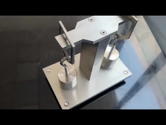 Apparecchiatura di prova ad alta pressione a temperatura, chiusure, perni IEC60884-1, figura 41 con maniche isolanti